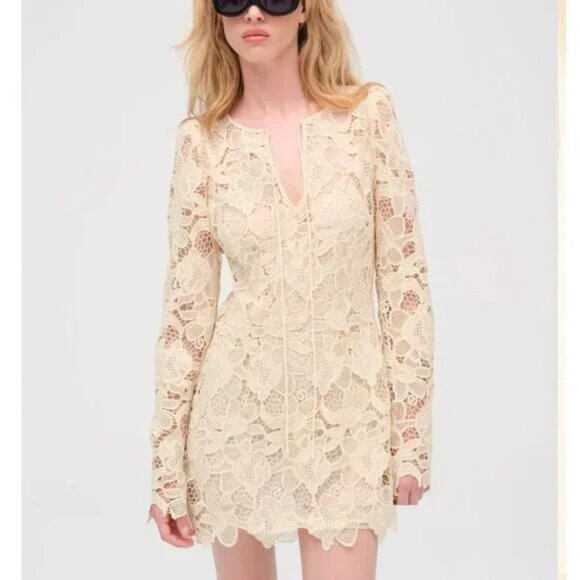 NWT FOR LOVE AND LEMONS COCO LACE LONG SLEEVE MINI DRESS SIZE S - Picture 1 of 6
